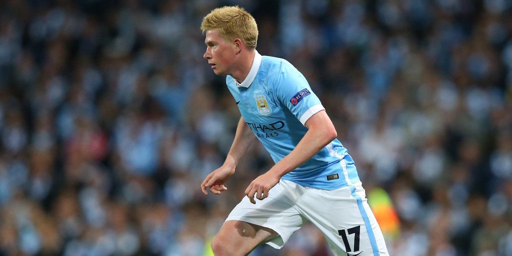 Kevin De Bruyne models new City third kit