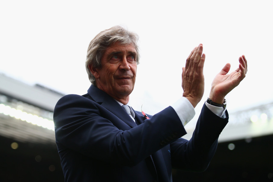 Manchester United v Manchester City - Premier League Clive Rose/Getty Images Sport
