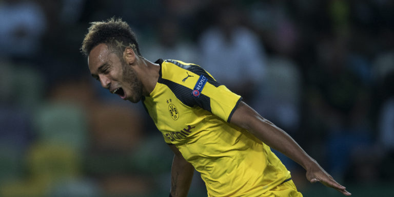 Napoli to rival Manchester City for Aubameyang