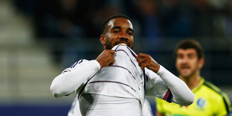 Manchester City keen on Alexandre Lacazette