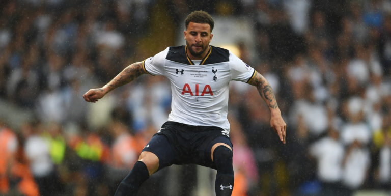 Kyle Walker signs for Manchester City