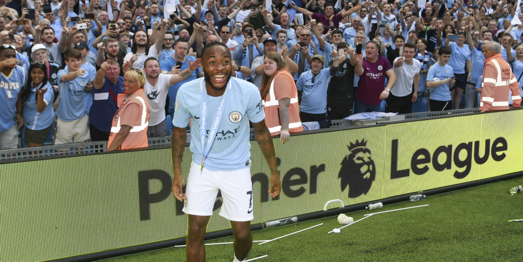 Sterling opens talks over new deal at City