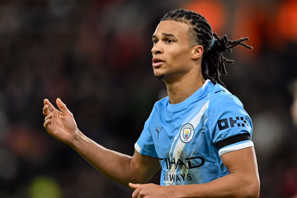 Barcelona eye move for Manchester City defender struggling for starts