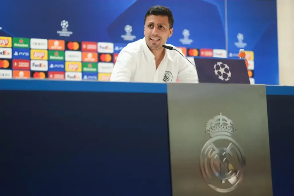 “Cannot refuse the best clubs”: Rodri sparks Man City exit rumours with Real Madrid comments