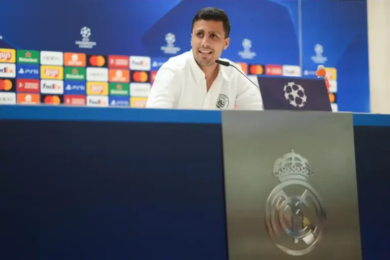 “Cannot refuse the best clubs”: Rodri sparks Man City exit rumours with Real Madrid comments
