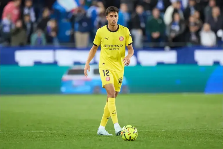 Pep Guardiola to make Man City decision on ‘unbelievable’ Vitor Reis after season ends