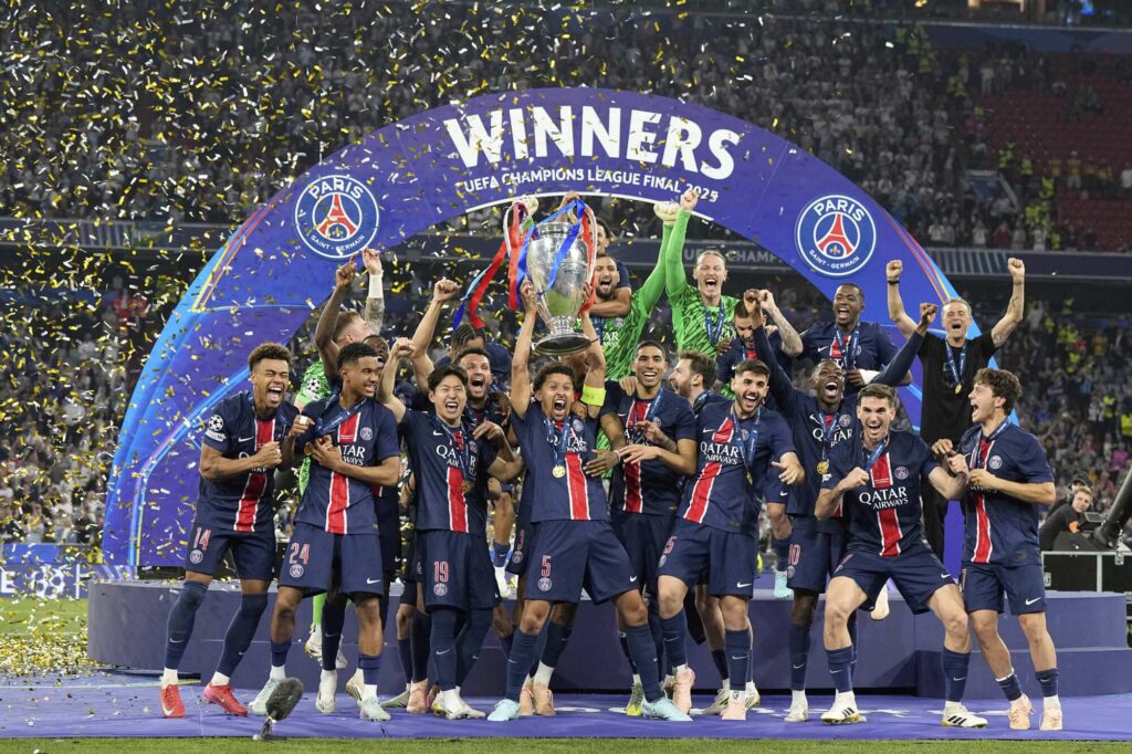 PSG set their sights on out of contract Manchester City star