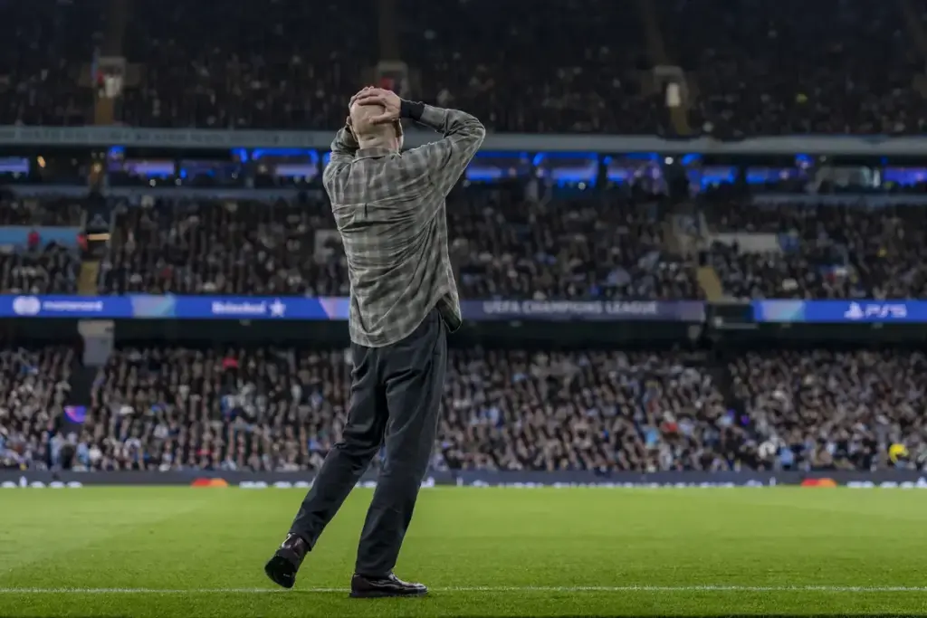 Julien Laurens predicts Manchester City team ‘full of doubts’ to suffer defeat agaist Arsenal in Carabao Cup final