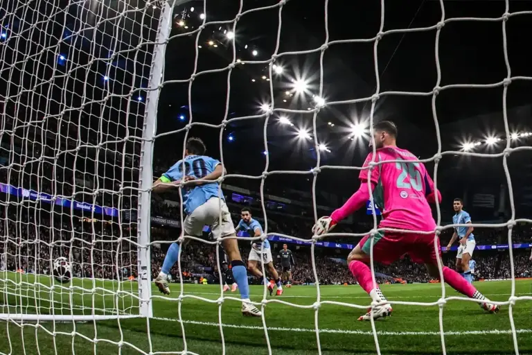Pep Guardiola leaps to defend Bernardo Silva after Manchester City captain’s red card