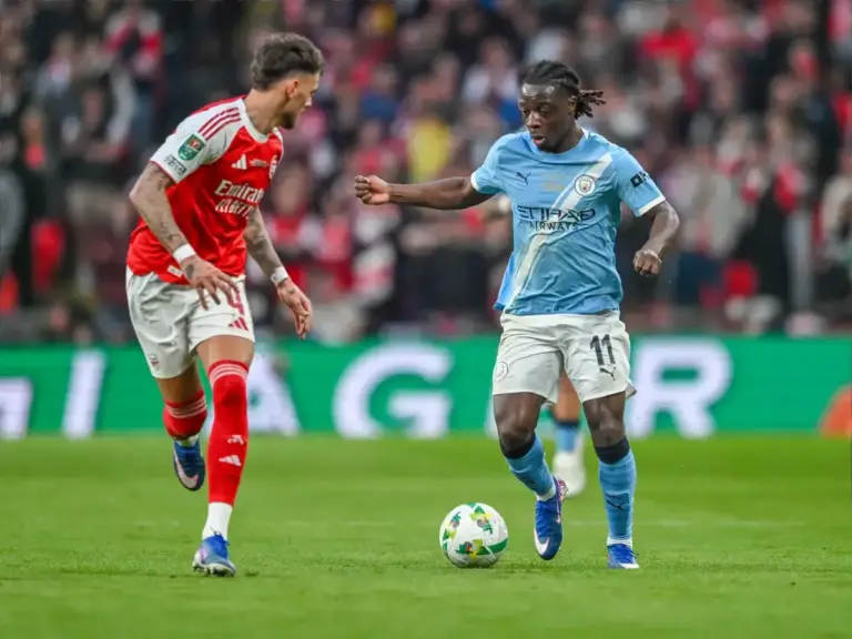 Man United legend predicts Manchester City to ‘win easily’ against Arsenal