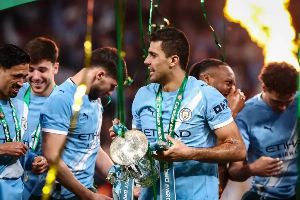 Manchester City offer Rodri new contract amid Real Madrid links
