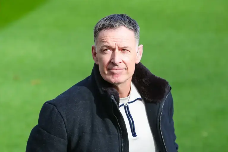 Chris Sutton predicts Everton to make things ‘difficult’ for Manchester City