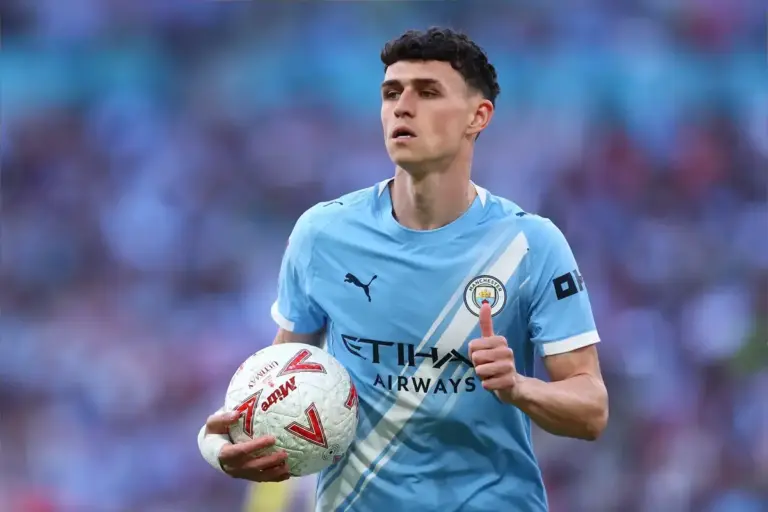 Alan Shearer feels sorry for ‘lost’ Phil Foden amid Man City struggles