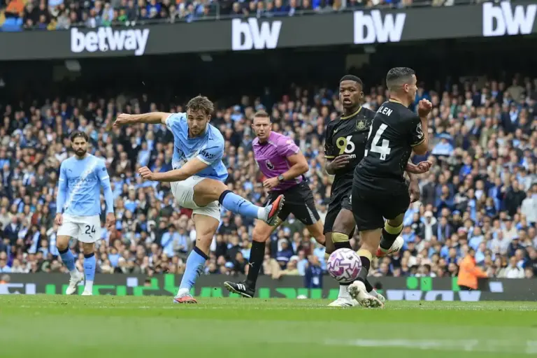 Burnley vs Manchester City: Scott Parker brands Citizens the ‘elite of the elite’