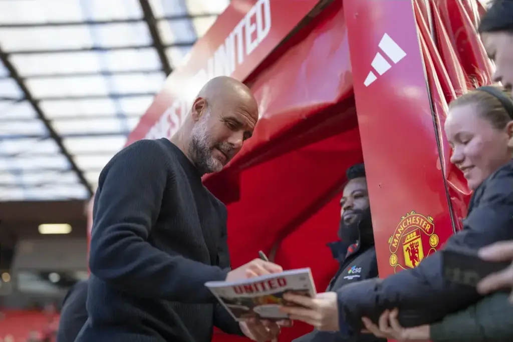 Why Pep Guardiola told his Man City players not to behave like Bruno Fernandes