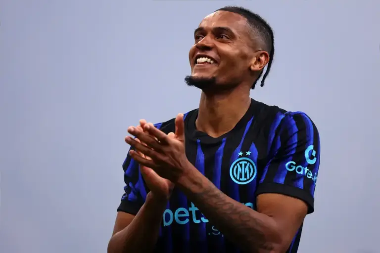 Inter Milan trigger clause to complete £13m Manuel Akanji signing from Man City