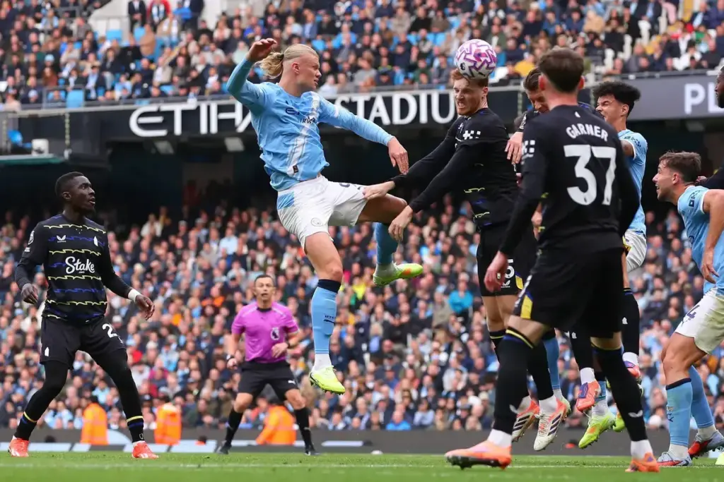 Tim Sherwood says Manchester City’s season is ‘over’ if they fail to defeat Everton