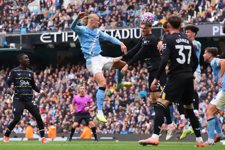 Tim Sherwood says Manchester City’s season is ‘over’ if they fail to defeat Everton
