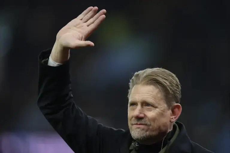 Peter Schmeichel reveals how he gained Sir Alex Fergurson’s permission before joining ‘incredible’ Manchester City