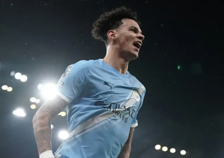 Nico O’Reilly says Man City ‘like’ pressure of Premier League title race