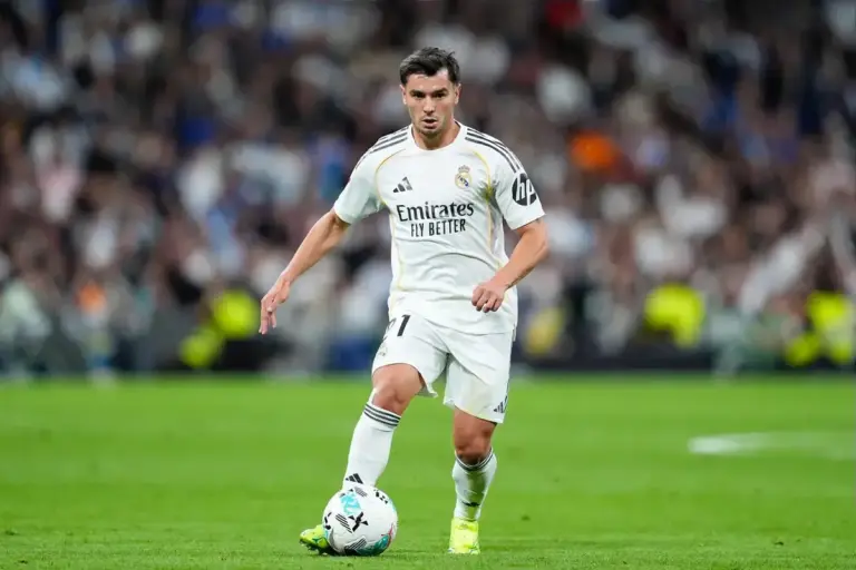Man City named in race for former academy star as Juventus make move