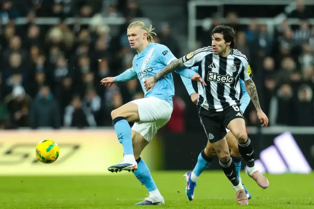 Fabrizio Romano delivers transfer update on Sandro Tonali’s Man City links