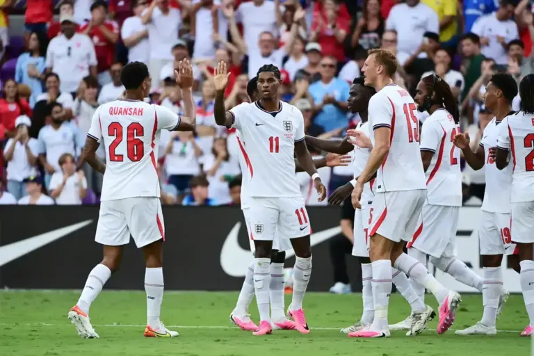 Man City unable to sign England international due to release clause exclusion