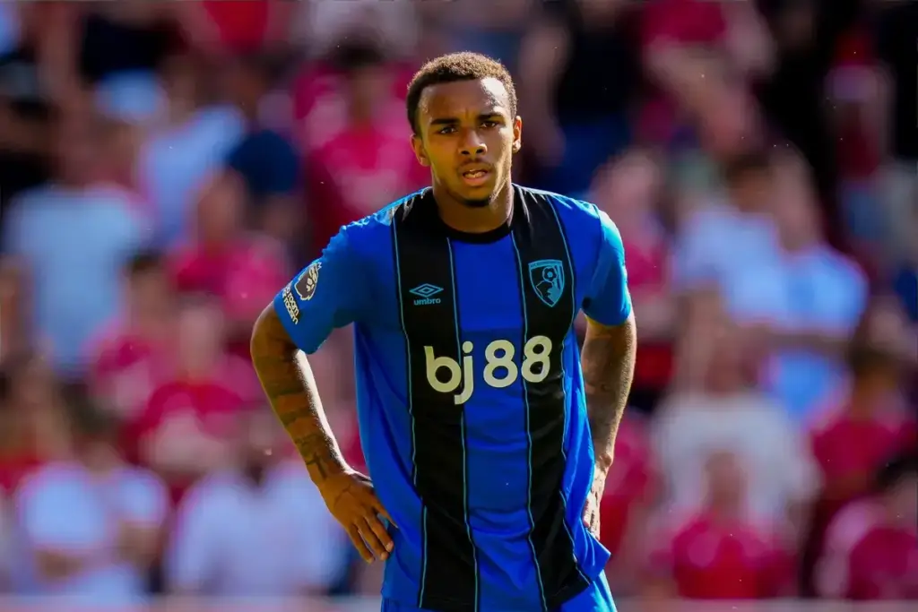 Eli Junior Kroupi set to reject Man City move to join two-time Champions League winners