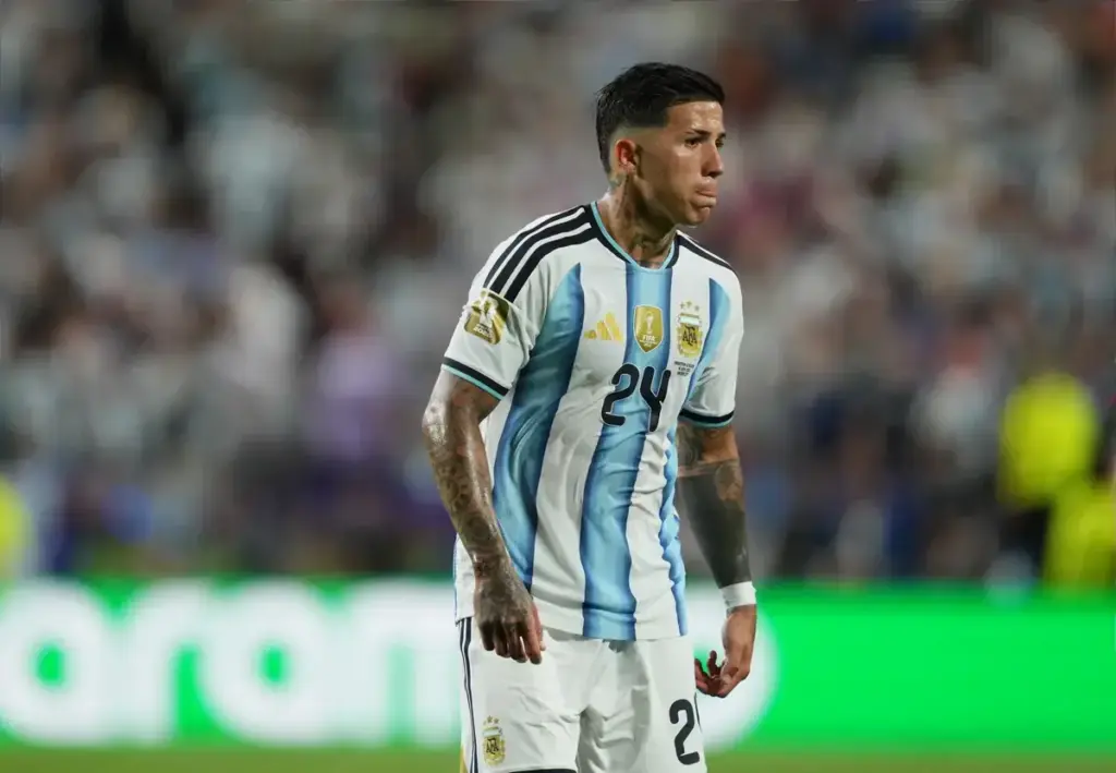 Would Enzo Fernandez actually fit at Man City? We’re just asking