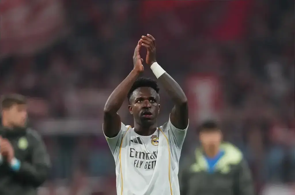 Vinicius Jr’s camp reopens contact with Man City amid contract stand-off