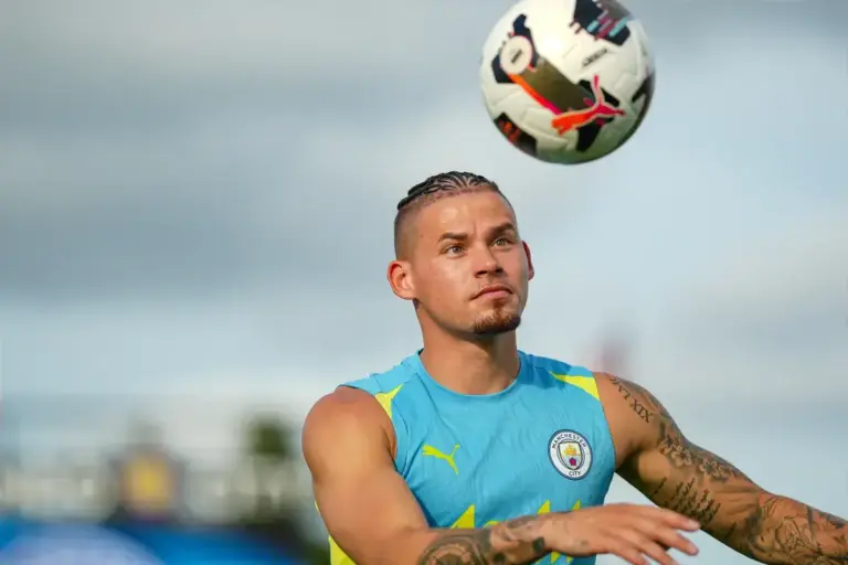 Kalvin Phillips edges closer to Man City exit as Sheffield United loan talks progress