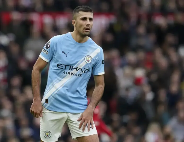 Barcelona edge closer with improved €64m Rodri offer