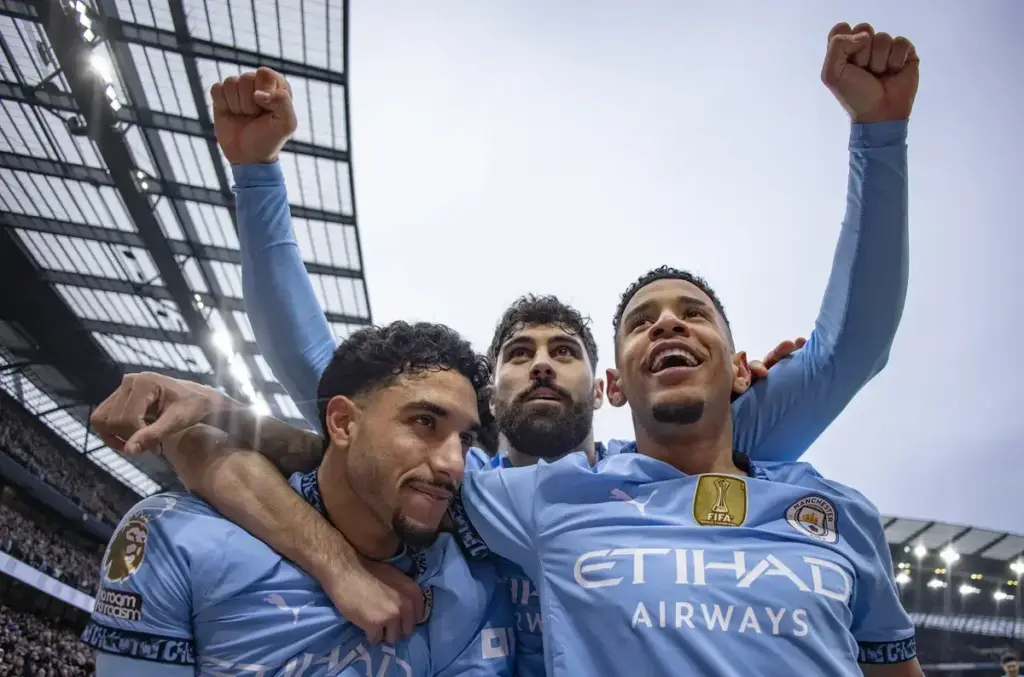 Spurs close in on extraordinary £135m Man City double deal