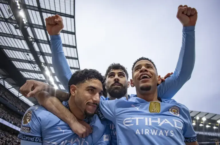 Spurs close in on extraordinary £135m Man City double deal