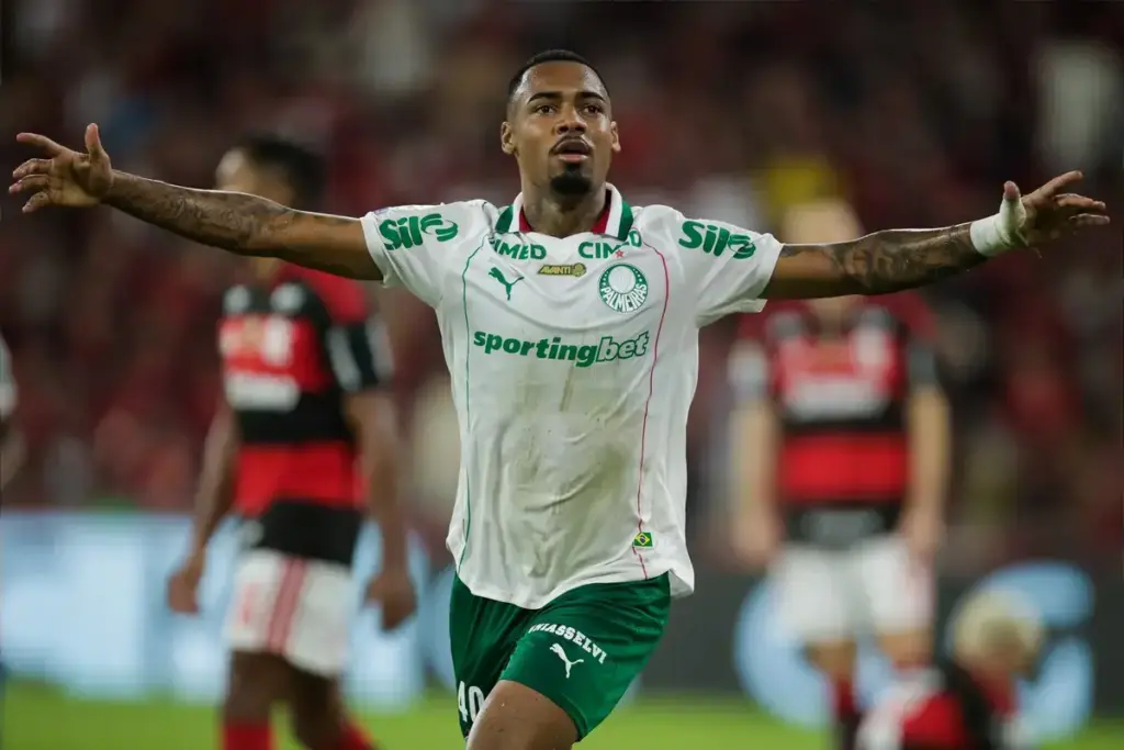 Man City reach personal terms agreement with Palmeiras winger Allan