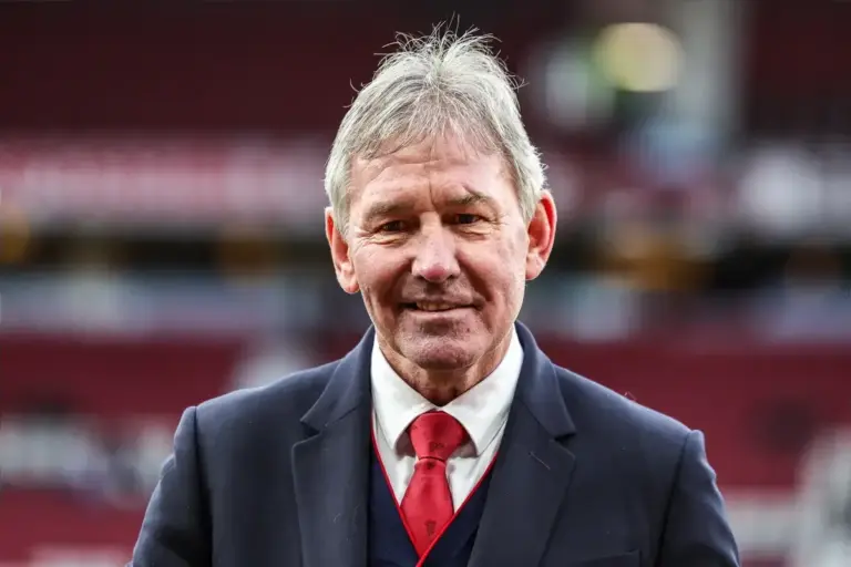 Man United legend claims Man City have ‘weakened’ despite £202m midfield rebuild