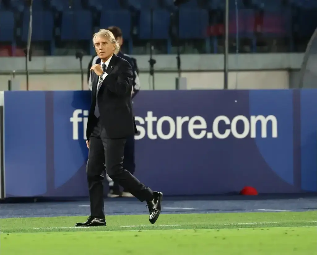 Roberto Mancini Manchester City: Roberto Mancini walking on the pitch during a match