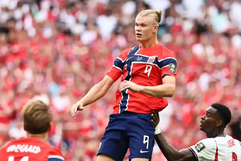 Haaland leads first Man City players into international action