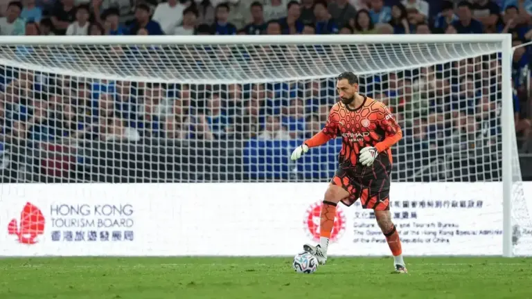 Gianluigi Donnarumma playing on the pitch