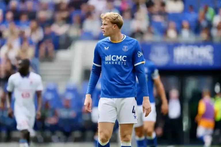 Man City tracking £80m Everton defender Jarrad Branthwaite