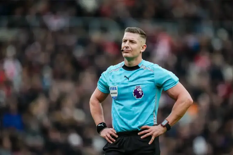 Man City vs Sunderland referee confirmed: Rob Jones record and VAR